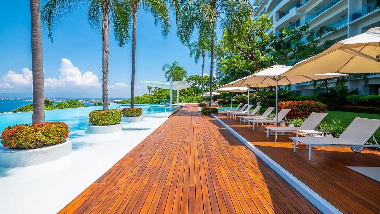 Avalon - 907 Gorgeous View 3 Bedroom Private Pool Amapas Puerto Vallarta